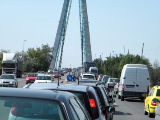Traficul pe podul de la Agigea se redeschide de luni pentru toate categoriile de vehicule